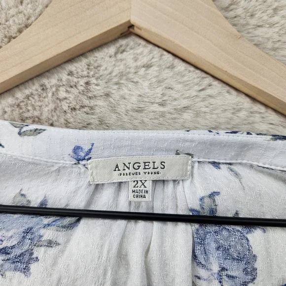 Angels Blue White Floral Blouse Plus Size 2X - Picture 4 of 7
